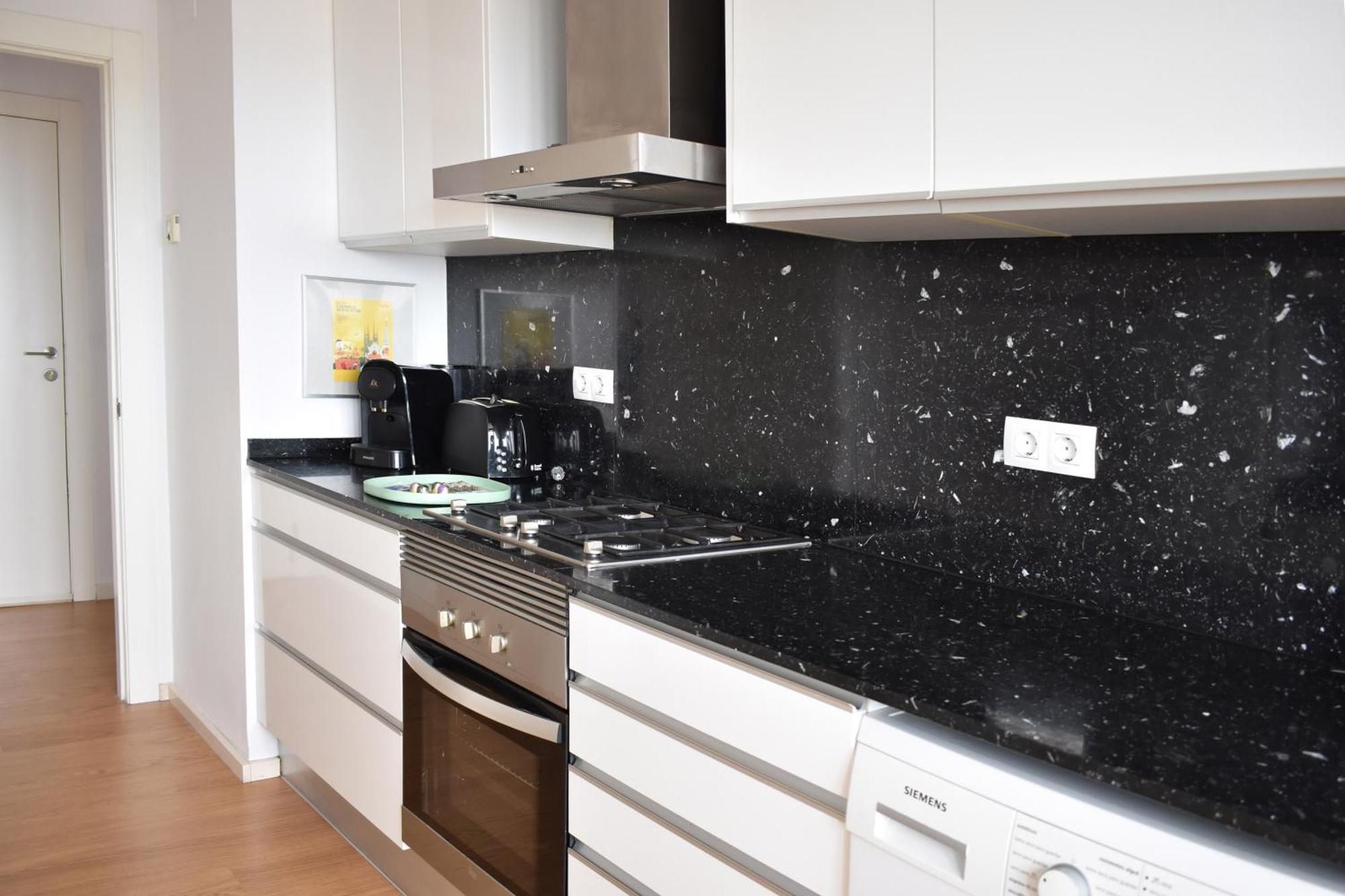 Stylish Well-Connected Beachfront Flat Valencia Bagian luar foto