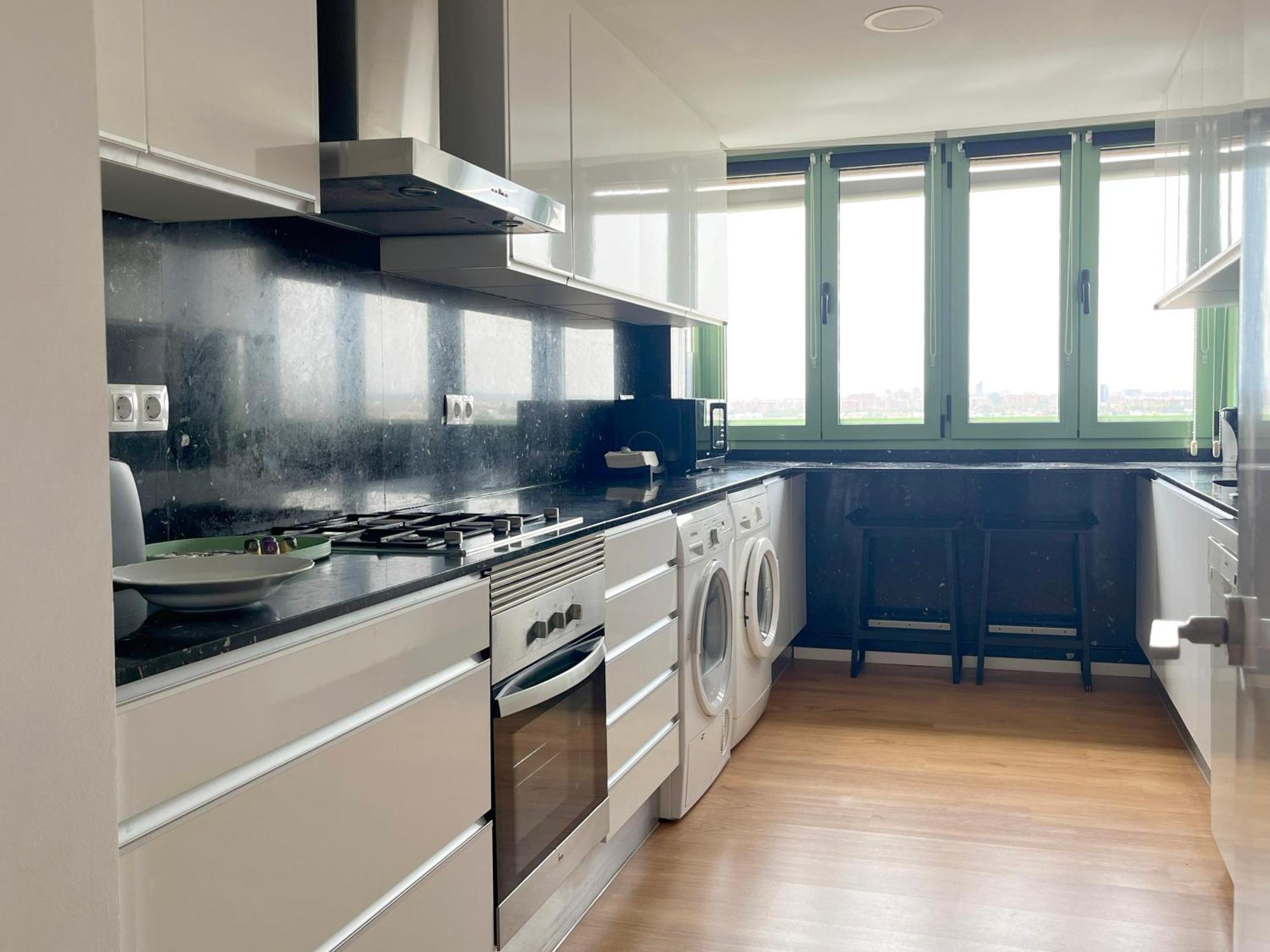 Stylish Well-Connected Beachfront Flat Valencia Bagian luar foto